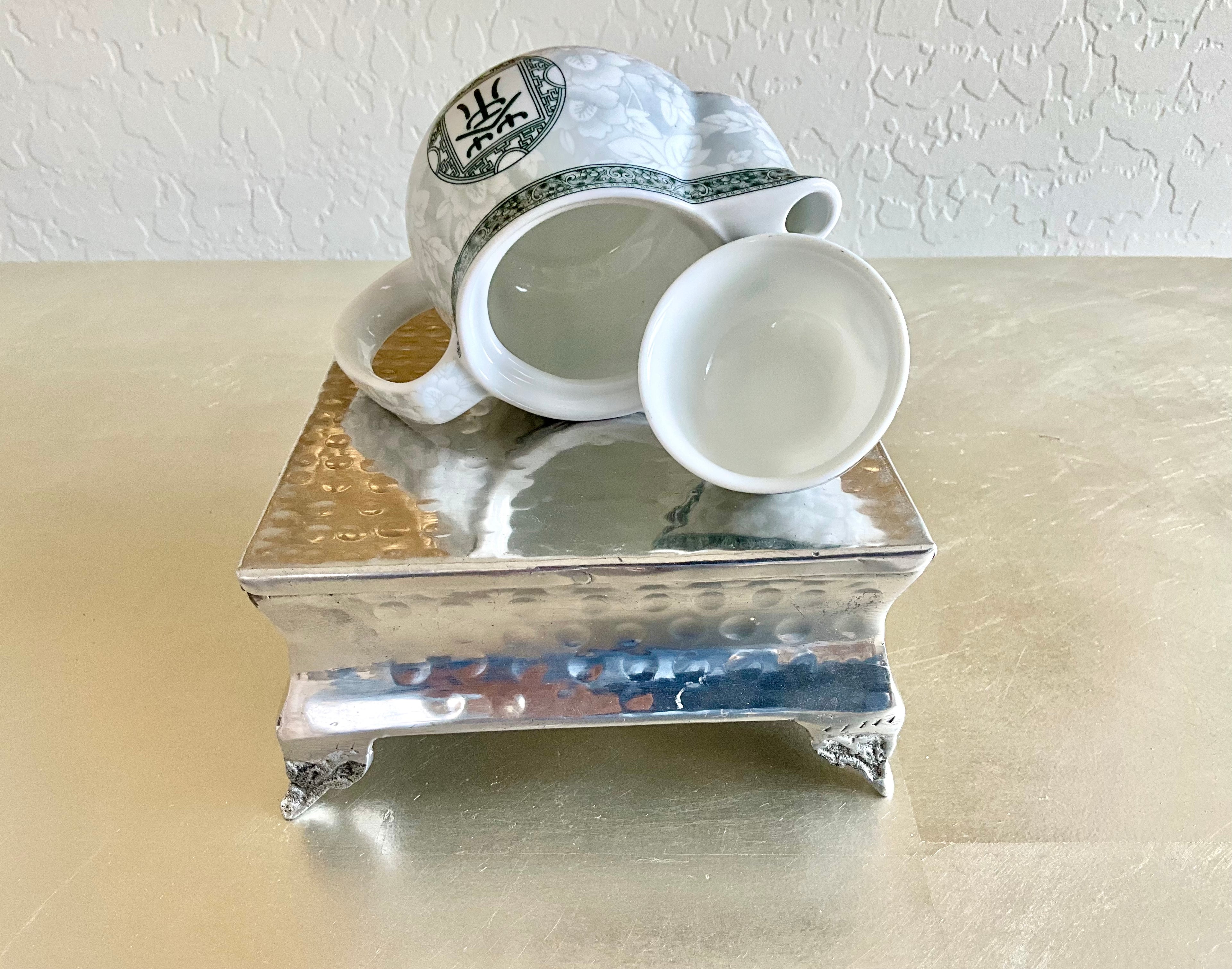1 Small Vintage Single Teapot & Cup, China