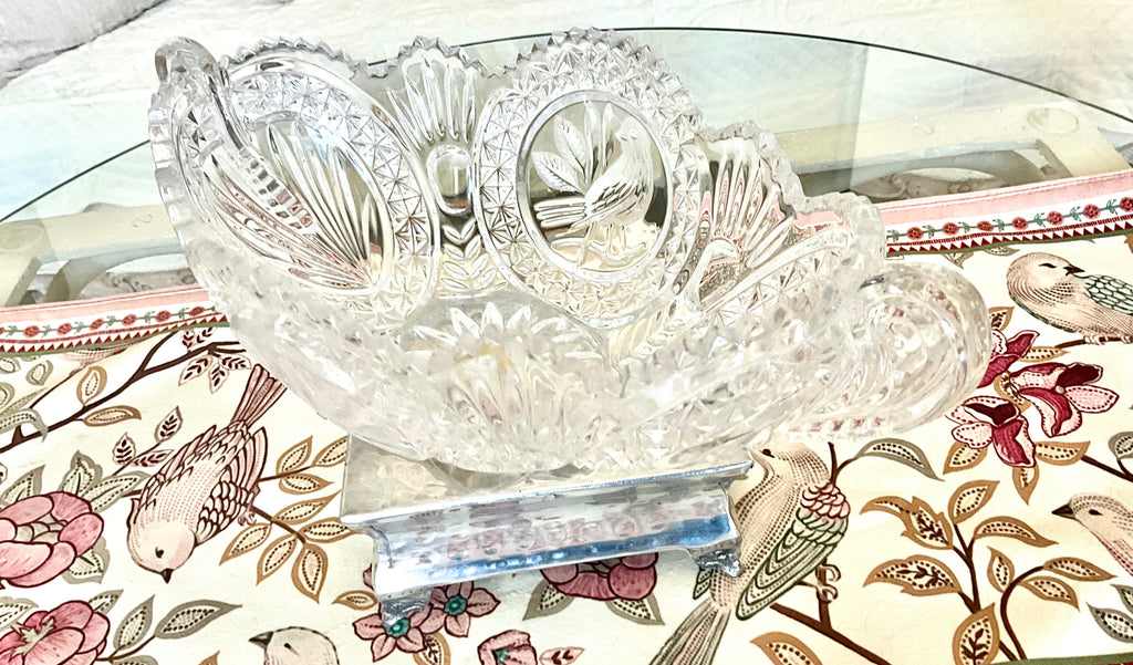 Vintage Hofbauer Byrdes Collection 13-Inch Handled Crystal Bowl