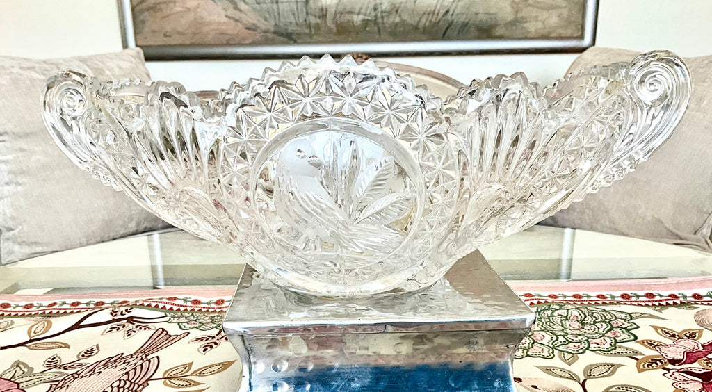 Vintage Hofbauer Byrdes Collection 13-Inch Handled Crystal Bowl
