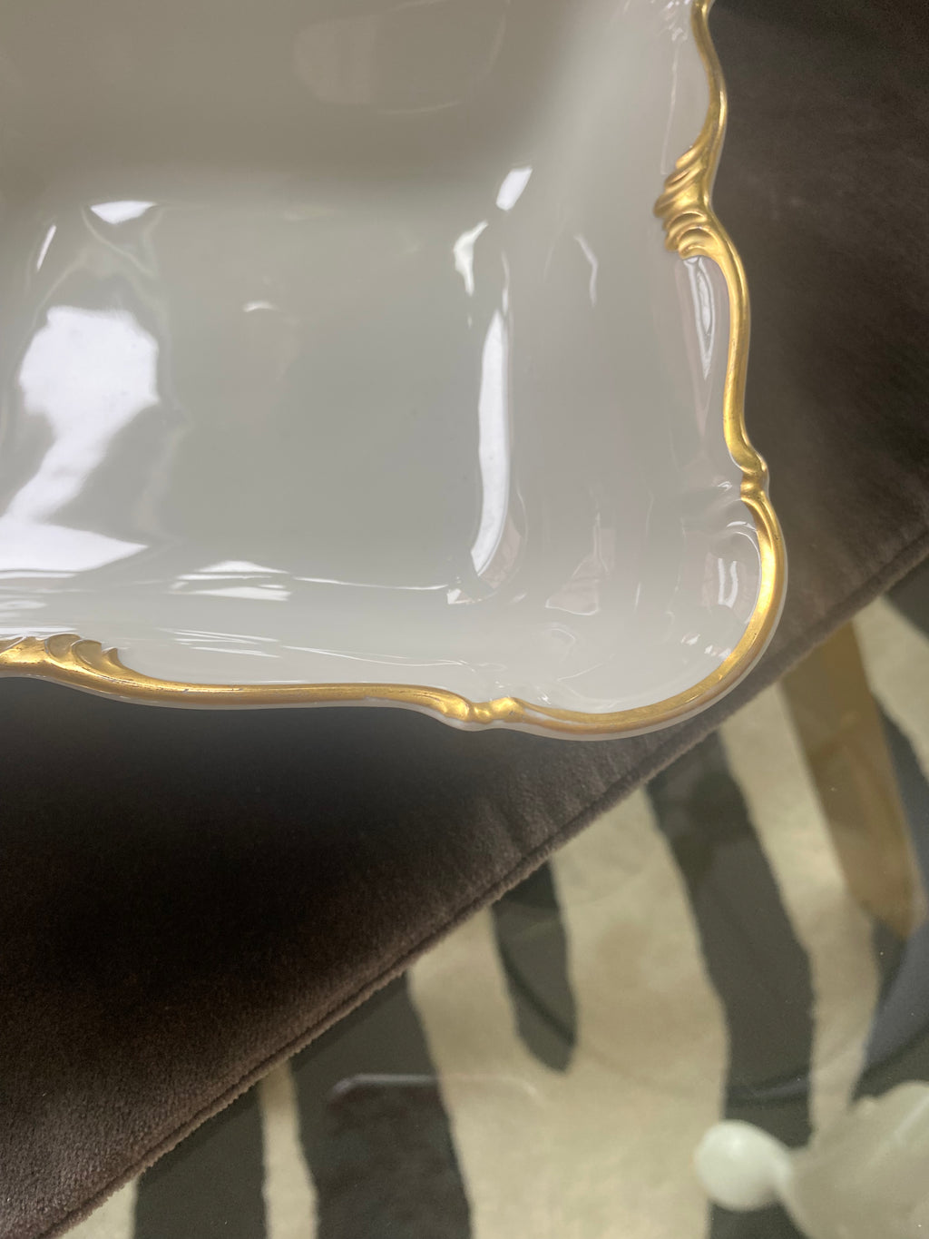 Edelstein Bavaria Antique Large Serving Bowl, Maria-Theresia. Canterbury