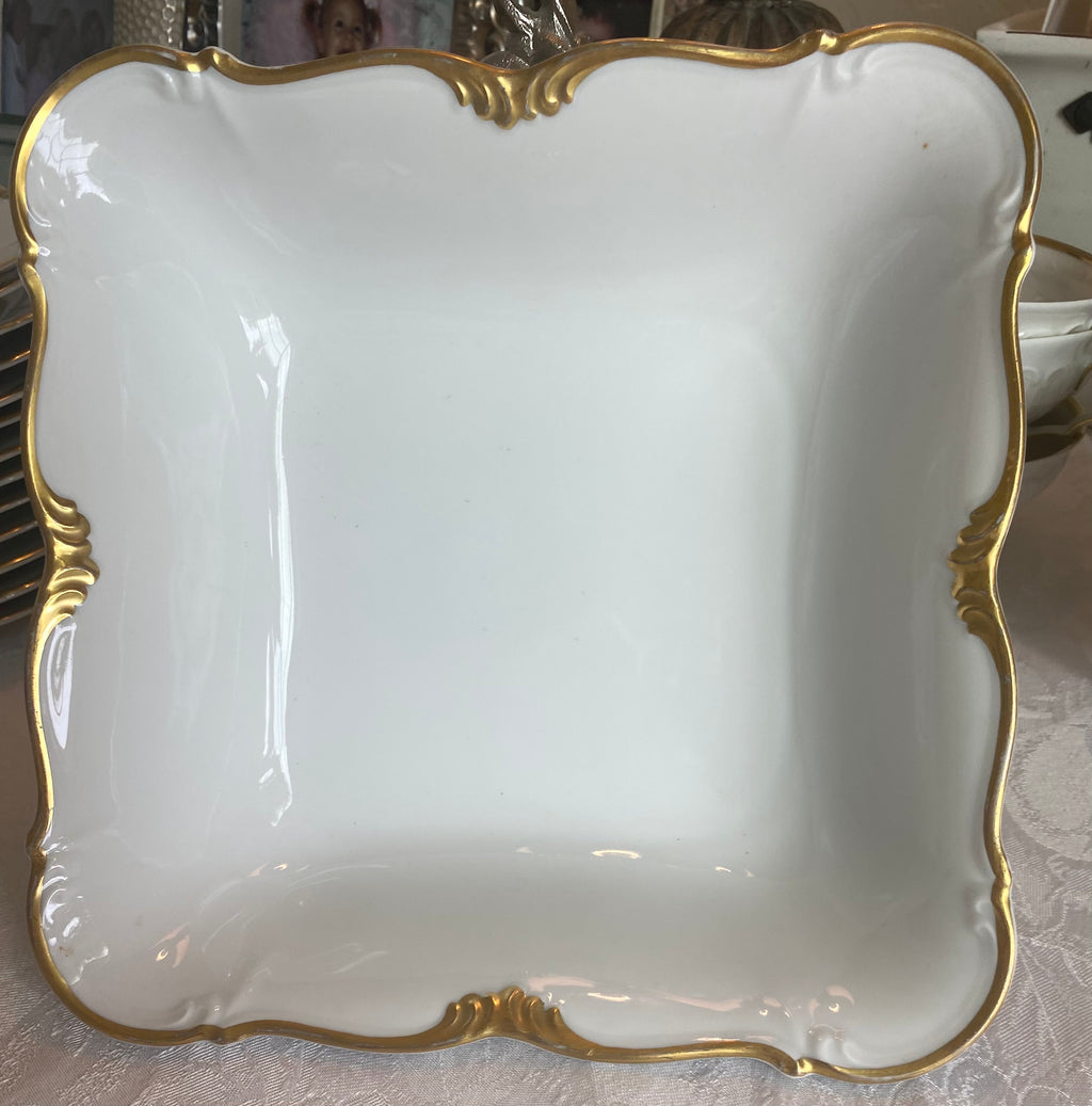Edelstein Bavaria Antique Large Serving Bowl, Maria-Theresia. Canterbury